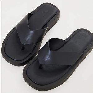 Platform Minimalist Thong Sandals